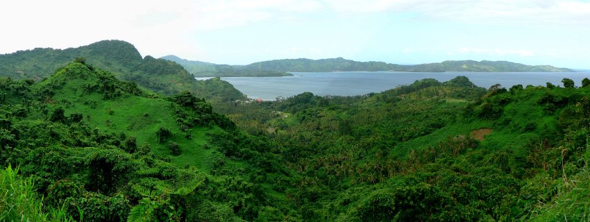 39- La baie de Savusavu vue de la montagne 